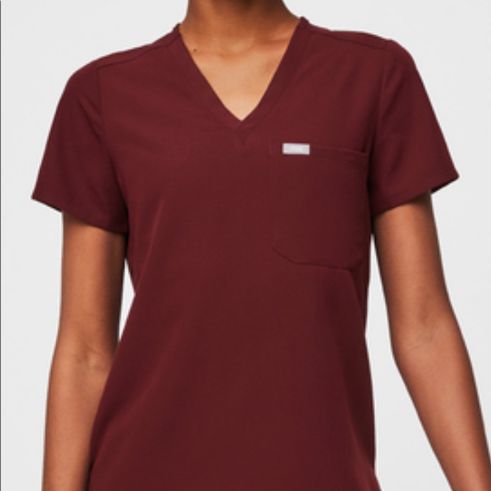 Figs Women's Large Burgundy Catarina™ - One-Pocket Scrub Top